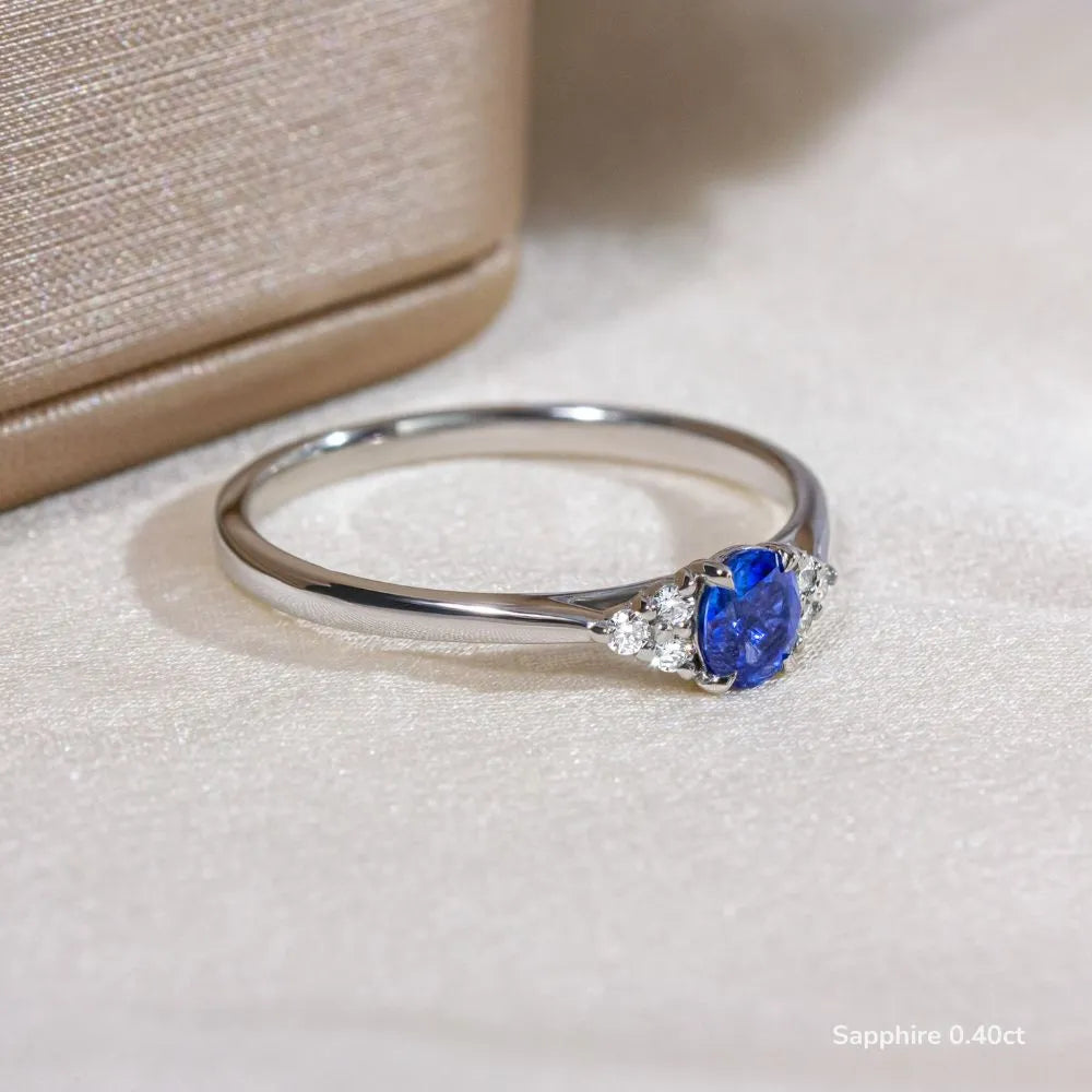 The Tiya - Oval Blue Sapphire